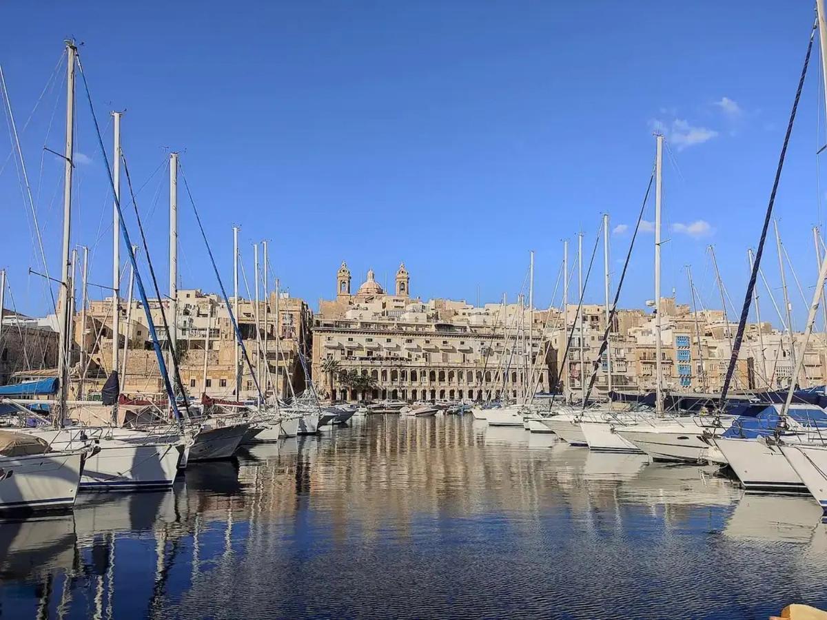 Ninety Eight Boutique Living Hotell Cospicua Exteriör bild
