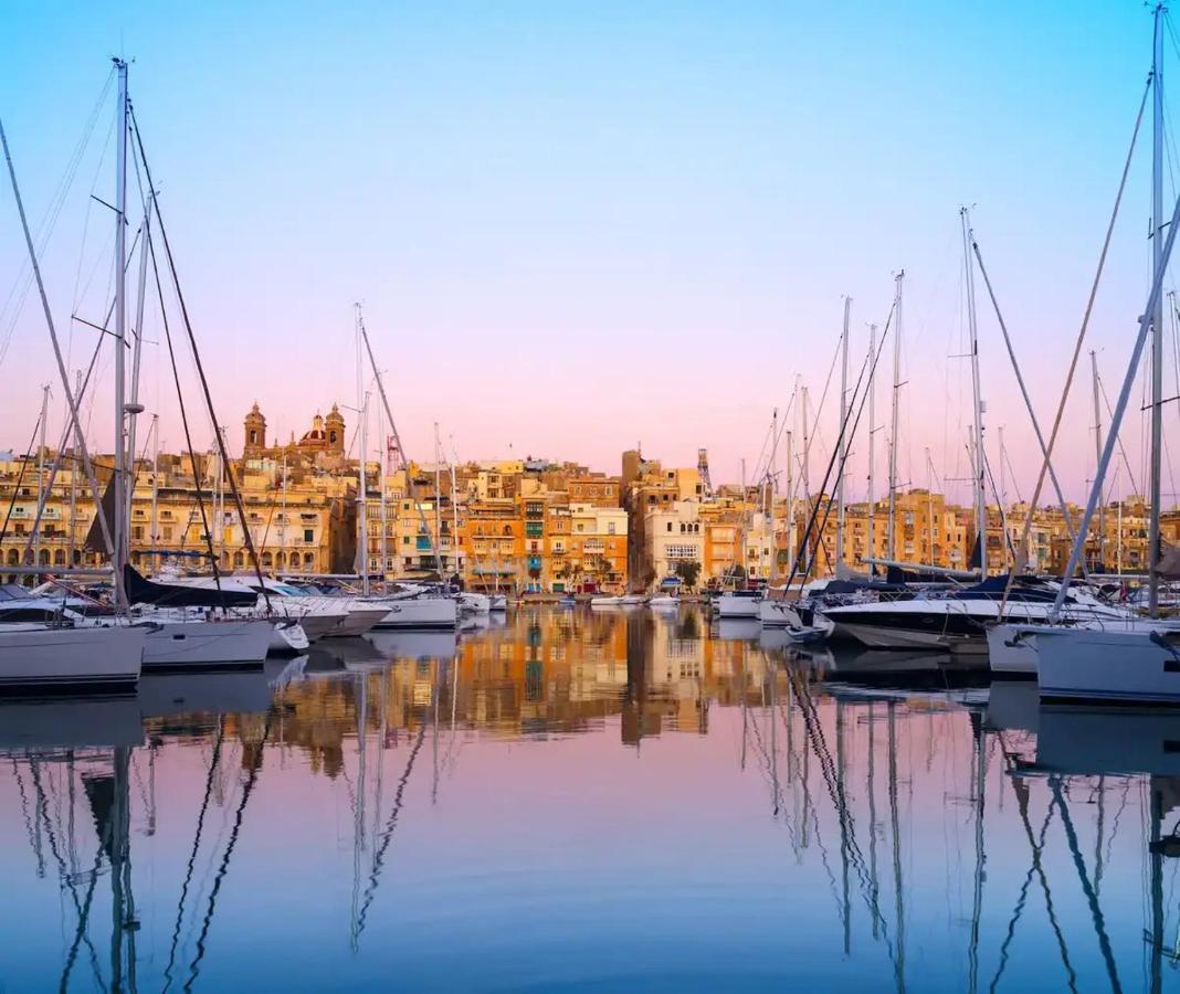 Ninety Eight Boutique Living Hotell Cospicua Exteriör bild