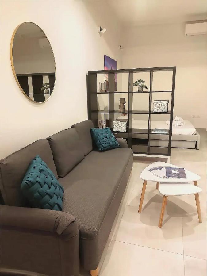 Ninety Eight Boutique Living Hotell Cospicua Exteriör bild